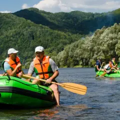 Spływy kajakowe Bieszczady: Twój przewodnik po Sanie i okolicach