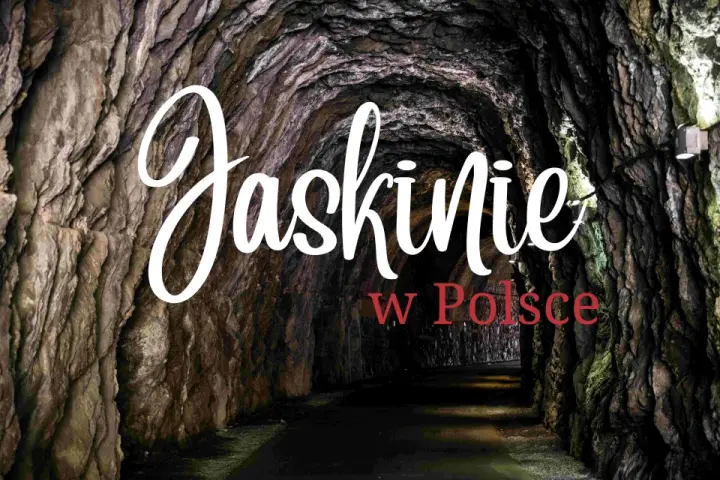 Kamienny tunel, jakby stworzony dla grotołaza, z napisem "Jaskinie w Polsce".