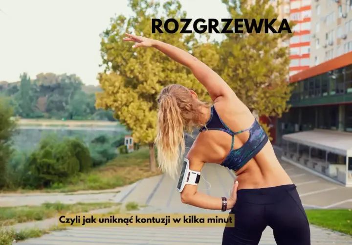 Kobieta wykonuje skłon boczny, pokazując, jaka rozgrzewka przed bieganiem pomoże uniknąć kontuzji.